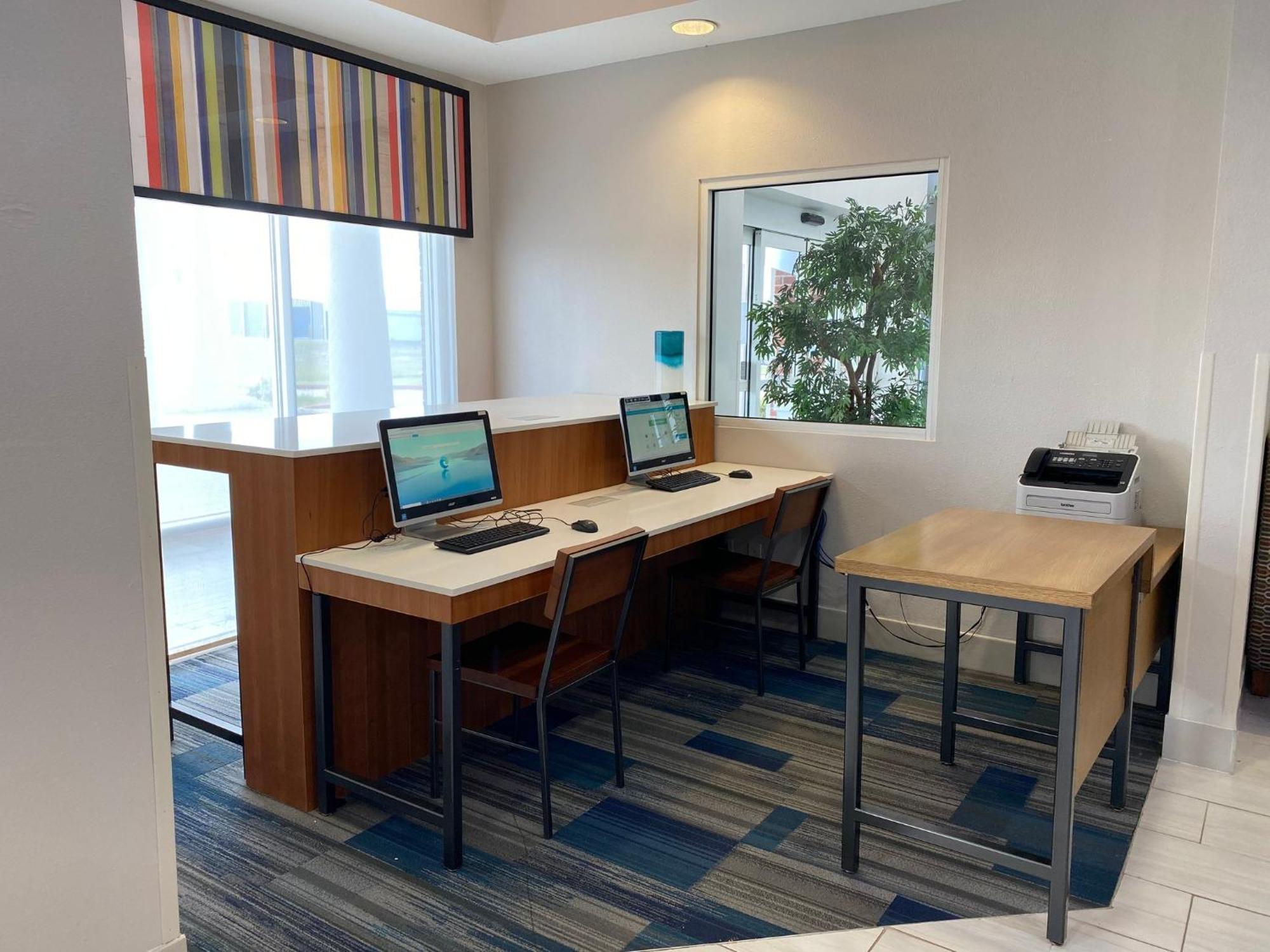 Holiday Inn Express - Eunice By Ihg Exterior foto